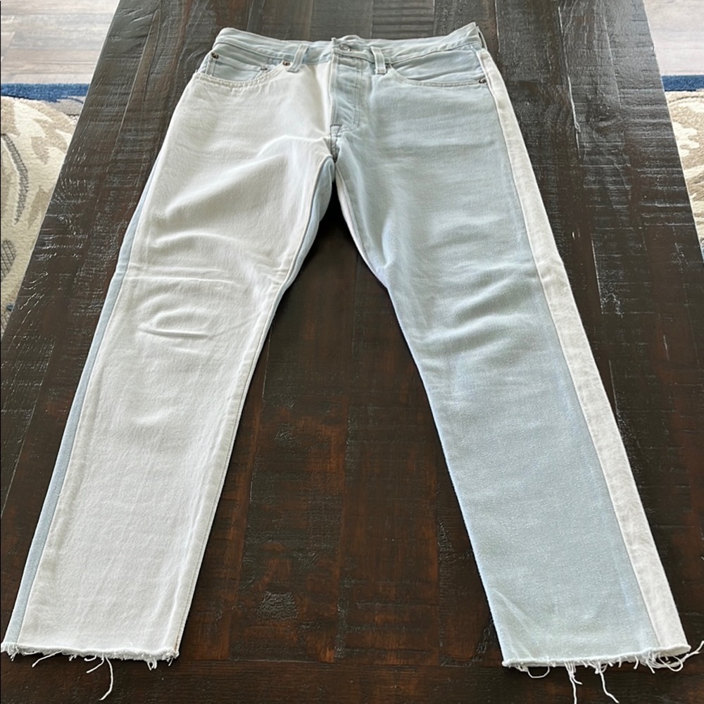 Levi's Two-Tone Light Blue and Pale Blue Skinny Jeans